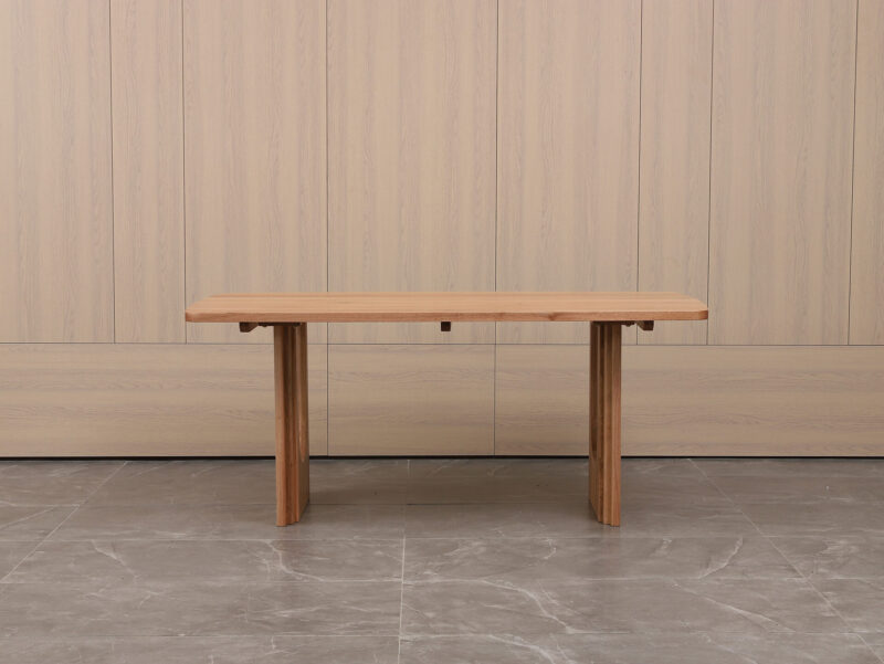 PALM COVE DINING TABLE | Solid TAS Oak 1800