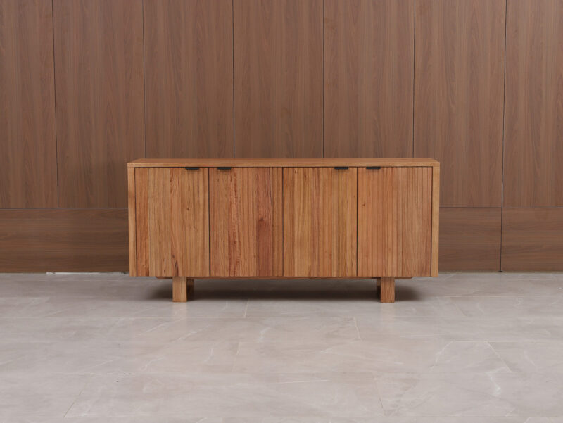PINNACLES BUFFET | Solid TAS Oak 1800