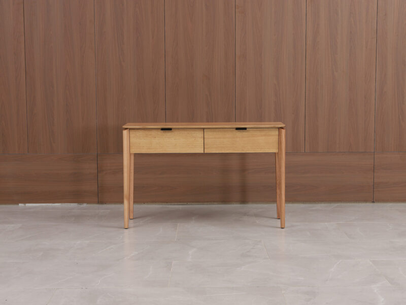 MORETON CONSOLE | Solid TAS Oak 1200