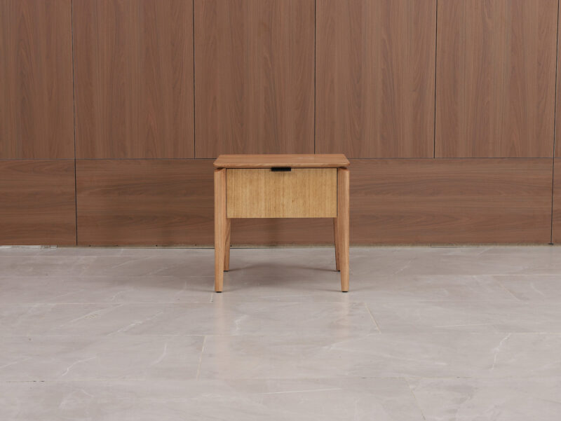 MORETON SIDE TABLE | Solid TAS Oak
